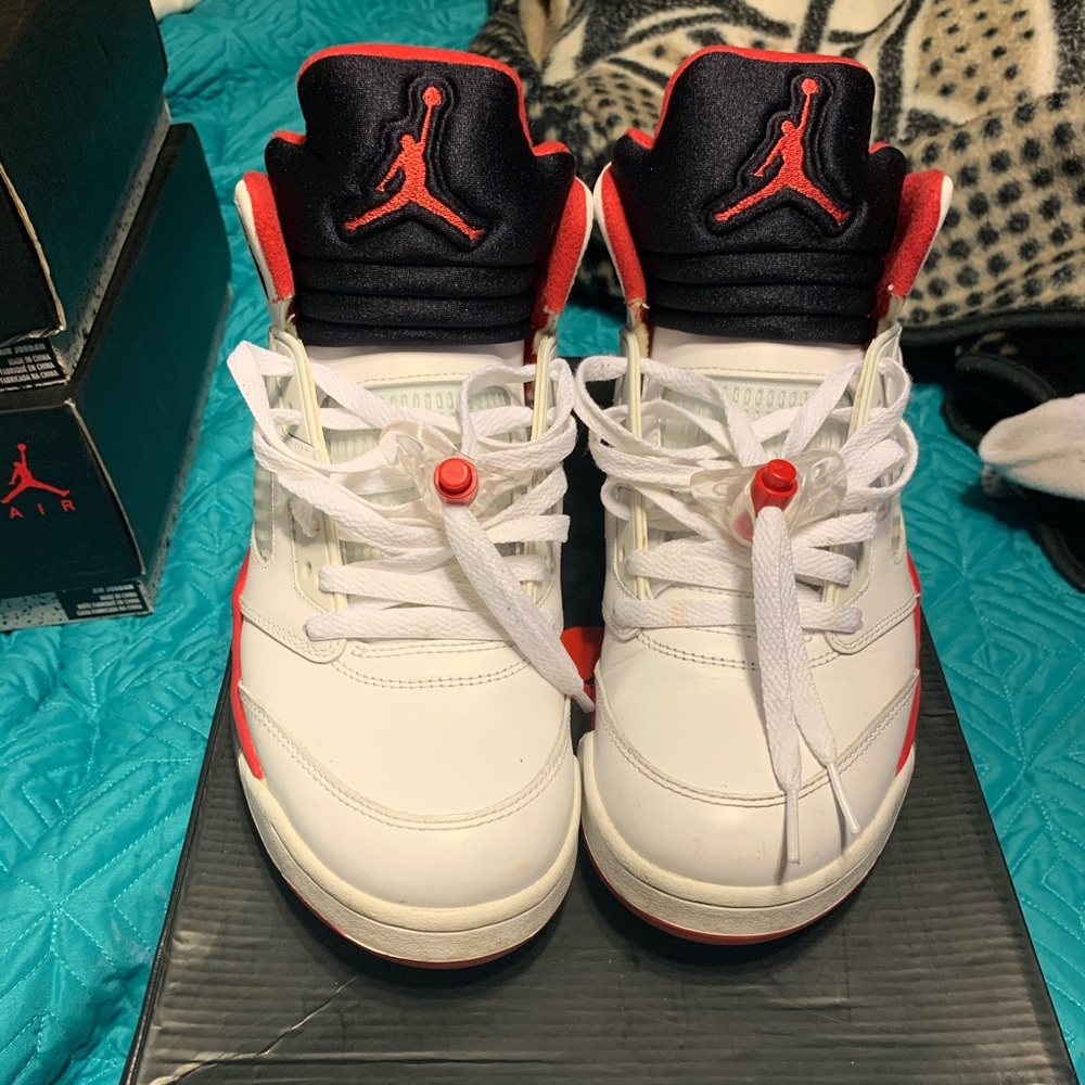 jordan 5 retro fire red black tongue (2013)
